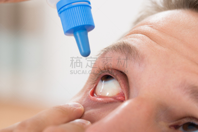 健康保健,人的眼睛,水滴,男人,青光眼,白内障,水平画幅,人,拿着