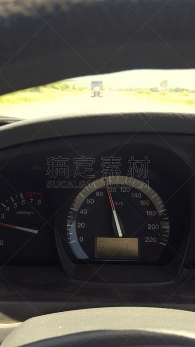 汽车内部,旅途,交通工具内部,汽车,垂直画幅,里面,陆用车,生活方式,图像,公路