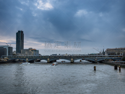 黑修道士桥,河流,城市天际线,伦敦,摄像机拍摄角度,天空,地名,水平画幅,夜晚,无人