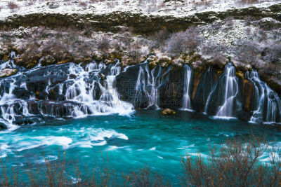 瀑布,hraunfossar,冰岛国,水,美,水平画幅,雪,旅行者,户外,火山岩