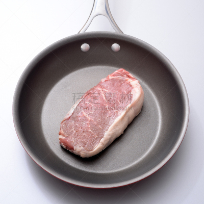 招牌牛排,法国小牛排,格子烤肉,嫩里脊排,无人,膳食,夏天,特写,西红柿,肉
