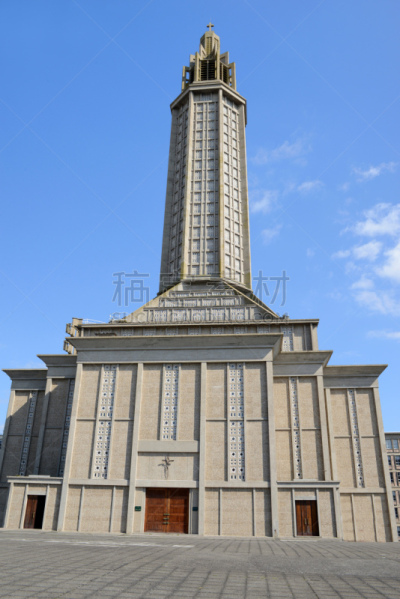 église moderne et symbolique du Havre