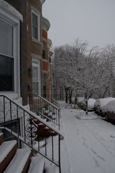 城市,成一排,冬天,巴尔的摩,住房,被抛弃的,城市生活,雪,路口,色彩鲜艳