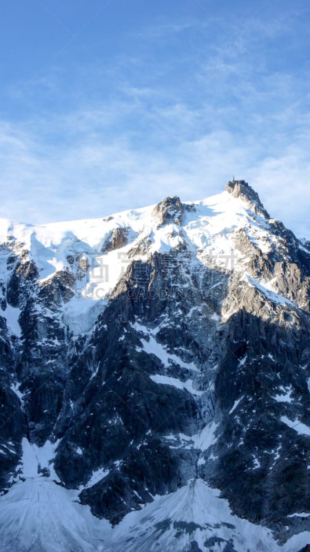 垂直画幅,米迪正午峰,海上航道,北,大群动物,天空,雪,户外,方向,霞慕尼