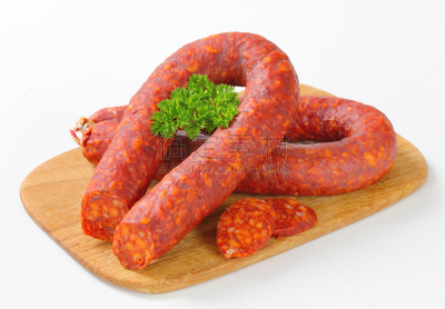 香肠,香料,烟熏肠,西班牙香肠,经加工的肉,水平画幅,烟熏食品,木制,不健康食物,研磨食品