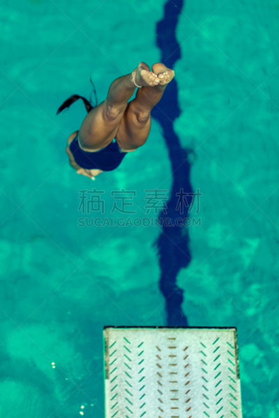 女性,游泳池,湿,运动,厚木板,一个人,泳装,水上运动,水面,女人