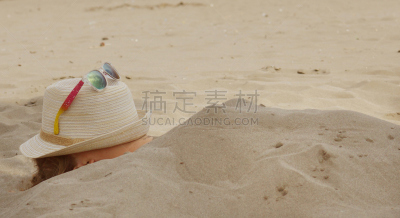 沙子,夏天,海滩,帽子,小丑眼镜,掩埋的,女孩,似人脸,一鸟在手胜过双鸟在林,水平画幅