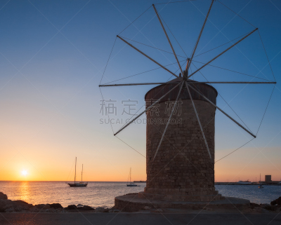海港,传统风车,背景聚焦,曼德拉奇海湾,巨像,罗德岛,多德卡尼斯群岛,水平画幅,符号,旅行者