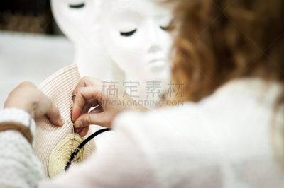 女帽设计者,裁缝模特,水平画幅,草帽,手艺,忙碌,手,裁缝,工作