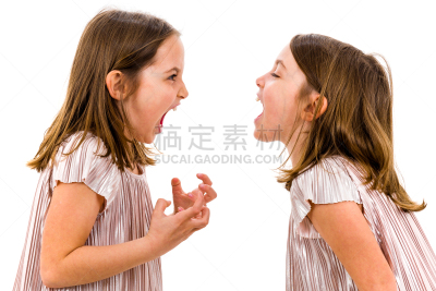 姐妹,双胞胎,女孩,公亩,可爱的,背景分离,家庭,肖像,仅儿童,面部表情