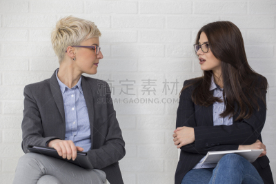 女孩,职业,等,两个人,男商人,文档,工作面试,培训课,青年人,表情符号