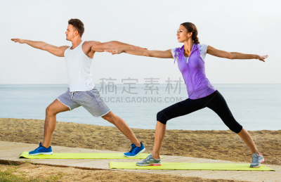 海滩,异性恋,海洋,水,沙子,努力,健康,30岁到34岁,男性,仅成年人