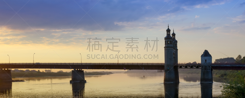 桥,伊丽莎白二世,水,天空,水平画幅,早晨,海产,行人,夏天,户外