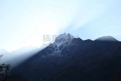 丹母瑟库峰,自然,水平画幅,无人,喜马拉雅山脉,户外,光束,阳光光束,山,亚洲
