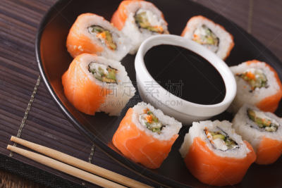 寿司卷,鲑鱼,奶油干酪,费城,inside out寿司卷,紫菜,大豆,水平画幅,无人,开胃品