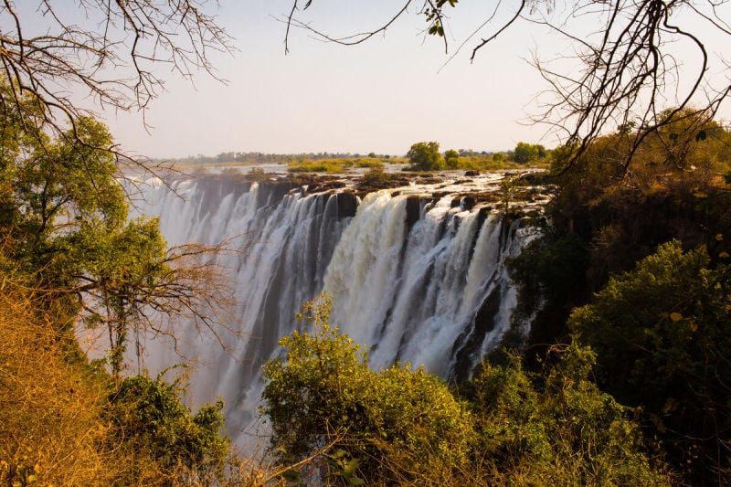 赞比亚,维多利亚瀑布,利文斯敦,莫西奥图尼亚瀑布,津巴布韦,水,天空,公园,水平画幅,瀑布预览效果