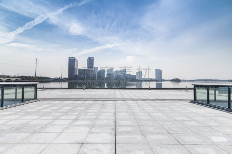 空的,城市天际线,混凝土,全景,室内地面,方形画幅,建筑外部,办公室,天空,水平画幅