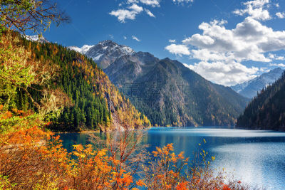 长湖,树林,山,秋天,风景,宏伟,九寨沟风景名胜区,九寨沟 ,四川省,水