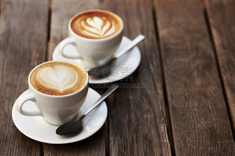 两个物体,杯,卡布奇诺咖啡,白色,浓咖啡,泡沫艺术,咖啡杯,拿铁咖啡,咖啡馆,咖啡