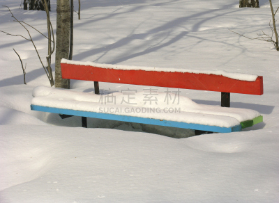 长椅,雪,在下面,新西伯利亚,水平画幅,户外,白人,俄罗斯,彩色图片,冬天