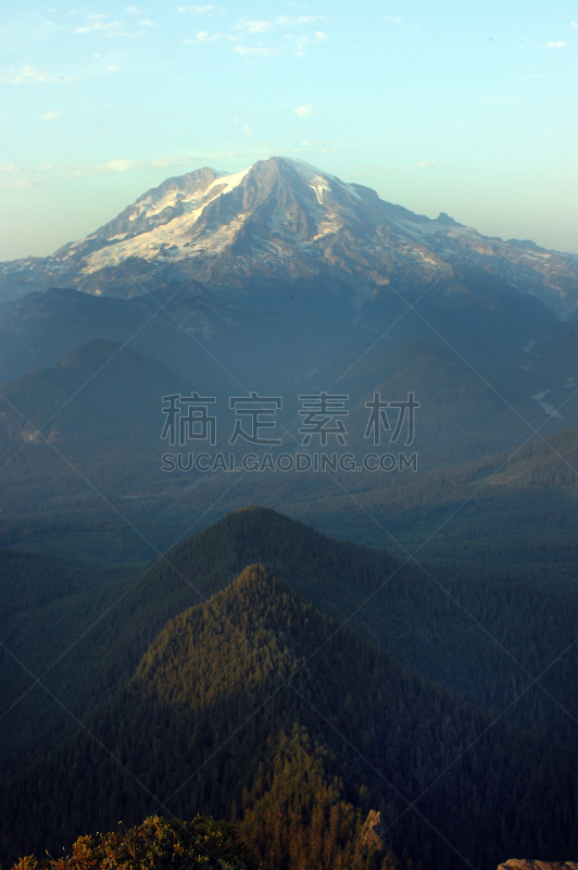 雷尼尔雪山,垂直画幅,窗户,火警瞭望台,美国,冰河,无人,美洲,火山,卡斯基德山脉