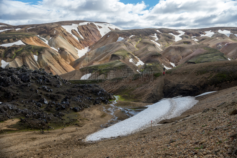 火山,兰德玛纳,fjallabak nature reserve,冰岛国,山,灰色,橙色,雪,草,色彩鲜艳