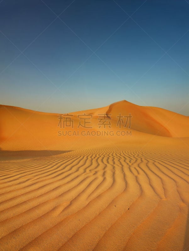 rub' al-khali,沙漠,垂直画幅,天空,地形,山,沙子,无人,蓝色,户外