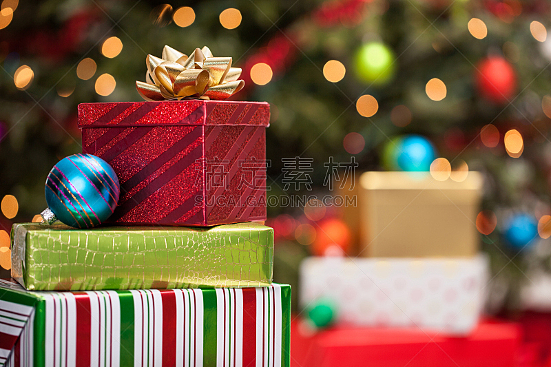 礼物,在下面,圣诞礼物,圣诞树,水平画幅,无人,散焦,蝴蝶结,盒子