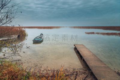 曙暮光,船,海岸线,湖,芦苇,木制,码头,秋天,光,水