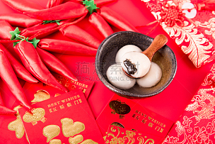 碗,扁圆形甜南瓜,红色背景,可爱的,传统,春节,中国灯笼,食品,椒类食物,传统节日