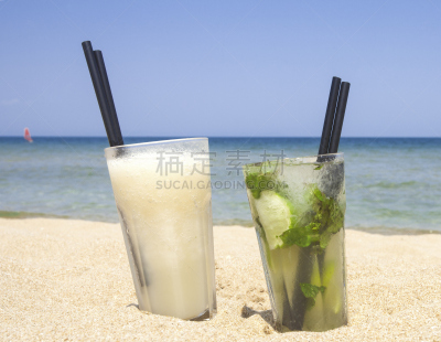 鸡尾酒,莫吉托,香蕉,台克利,水,天空,休闲活动,沙子,柠檬苏打水,含酒精饮料