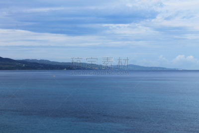牙买加蒙特哥贝湾,牙买加,看风景,海湾,水,天空,水平画幅,云,山,无人