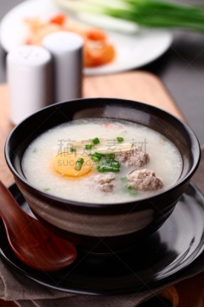 粥,白米粥,点心,垂直画幅,葱,无人,轻的,膳食,白色,瓷器