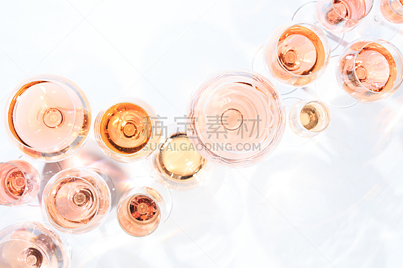 淡红葡萄酒,大量物体,多样,概念,水晶玻璃器皿,葡萄酒,葡萄酒杯,酒瓶,品酒,尝