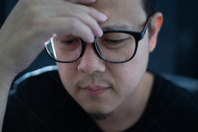 头痛,男商人,男人,压力,在下面,大约5世纪,马来西亚,络腮胡子,水平画幅,情绪压力