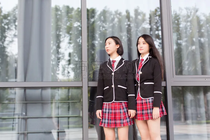 幸福 肖像 校服 少女 两个人 青少年 水平画幅 美人 制服 户外图片素材下载 稿定素材 幸福 肖像 校服 少女 两个人 青少年 水平画幅 美人 制服 户外图片素材下载 稿定素材