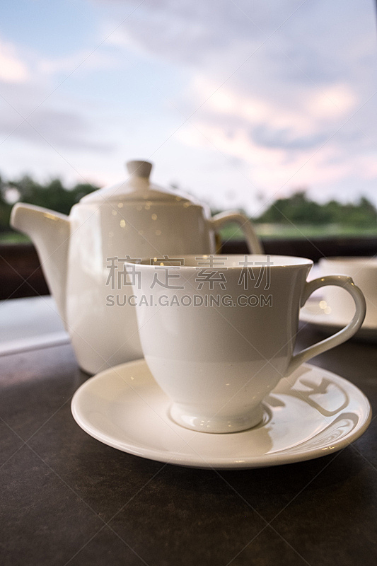 茶碟,白色,杯,茶壶,壶,垂直画幅,无人,组物体,饮料,锅