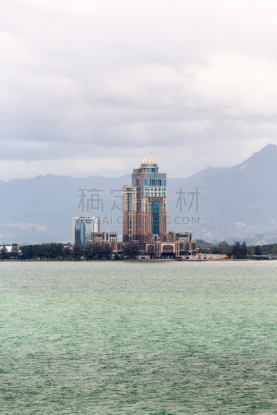 马来西亚,海岸线,哥打基纳巴卢,垂直画幅,水,天空,美,休闲活动,云,无人