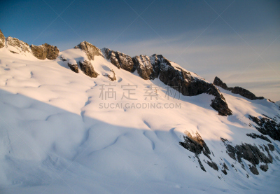 瑞士,山脉,冬天,留白,非都市风光,水平画幅,雪,冰河,无人,滑雪运动