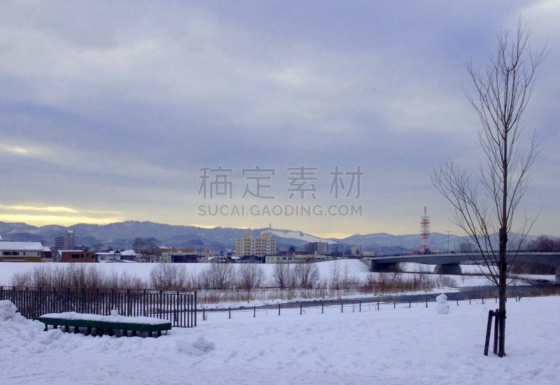 雪,冬天,城市,冬季服务,水平画幅,雪铲,郊区,无人,雪花球,运河