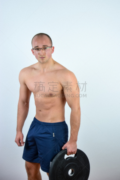 运动员,男性,负重物,盘子,维管束,无上装,胸肌,垂直画幅,躯干,晒黑