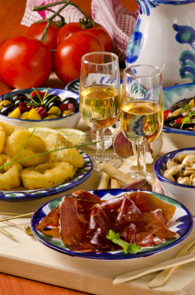 餐前小吃,多样,食品,盘子,海蚌,塞拉诺火腿,垂直画幅,图像聚焦技术,选择对焦,饮食