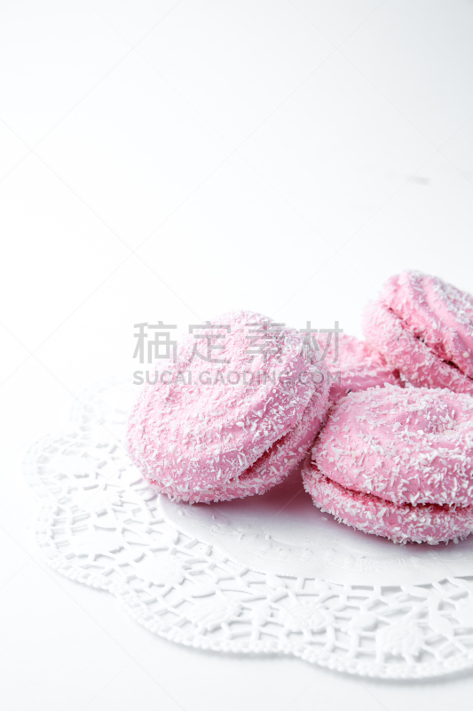 西风之神,棉花软糖,白色背景,椰子,垂直画幅,无人,烘焙糕点,早晨,法式食品,生日