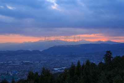 神奈川县,地形,日本,黄昏,天空,美,里山,水平画幅,透过窗户往外看,夜晚