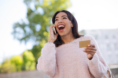 女人,非凡的,表现消极,手机充电器,偏见,知名动物,原生数字,安防系统,仅青少年,青春期