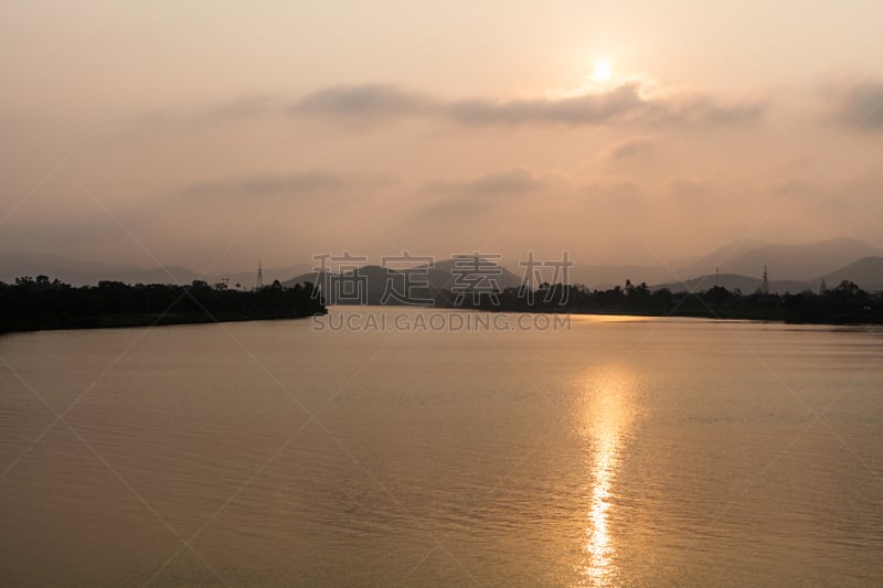 香江（越南）,天姥寺,摄像机拍摄角度,在上面,宁静,水平画幅,橙色,无人,户外,戏剧性的天空