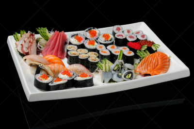 日本食品,寿司盘,手工卷,飞鱼,鲔鱼细卷,鳗鱼寿司,寿司米,寿司,咸水鳗,紫菜
