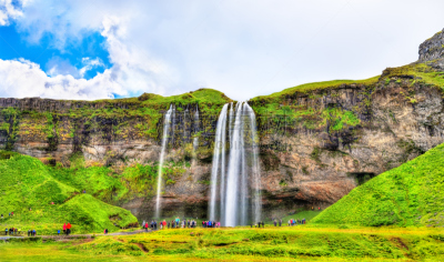 seljalandsfoss waterfall,冰岛国,风景,水,天空,能源,野外动物,夏天,石材,草