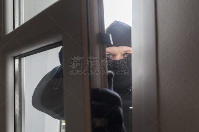 防盗警铃,入室行窃,巴拉克拉法帽,盗贼,铁撬,独立式住宅,粗心的,窗户,水平画幅,黑色