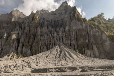 皮纳图博火山,火山泥流,著名自然景观,热带气候,环境,灰,沙漠,岩石,菲律宾,户外